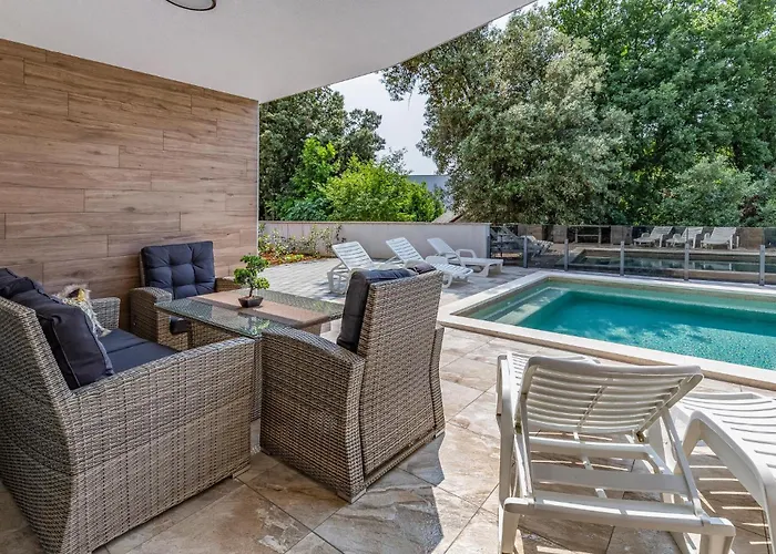 Amazing In Apartment Pula